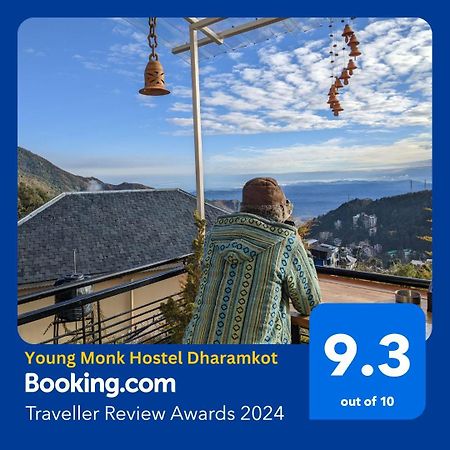 Young Monk Hostel & Cafe Dharamkot МакЛеод Ганж Екстериор снимка