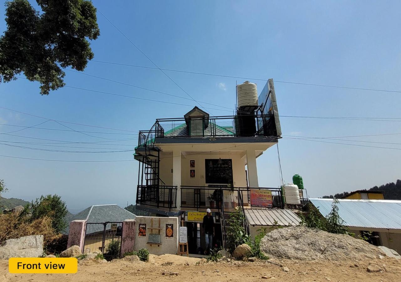Young Monk Hostel & Cafe Dharamkot МакЛеод Ганж Екстериор снимка