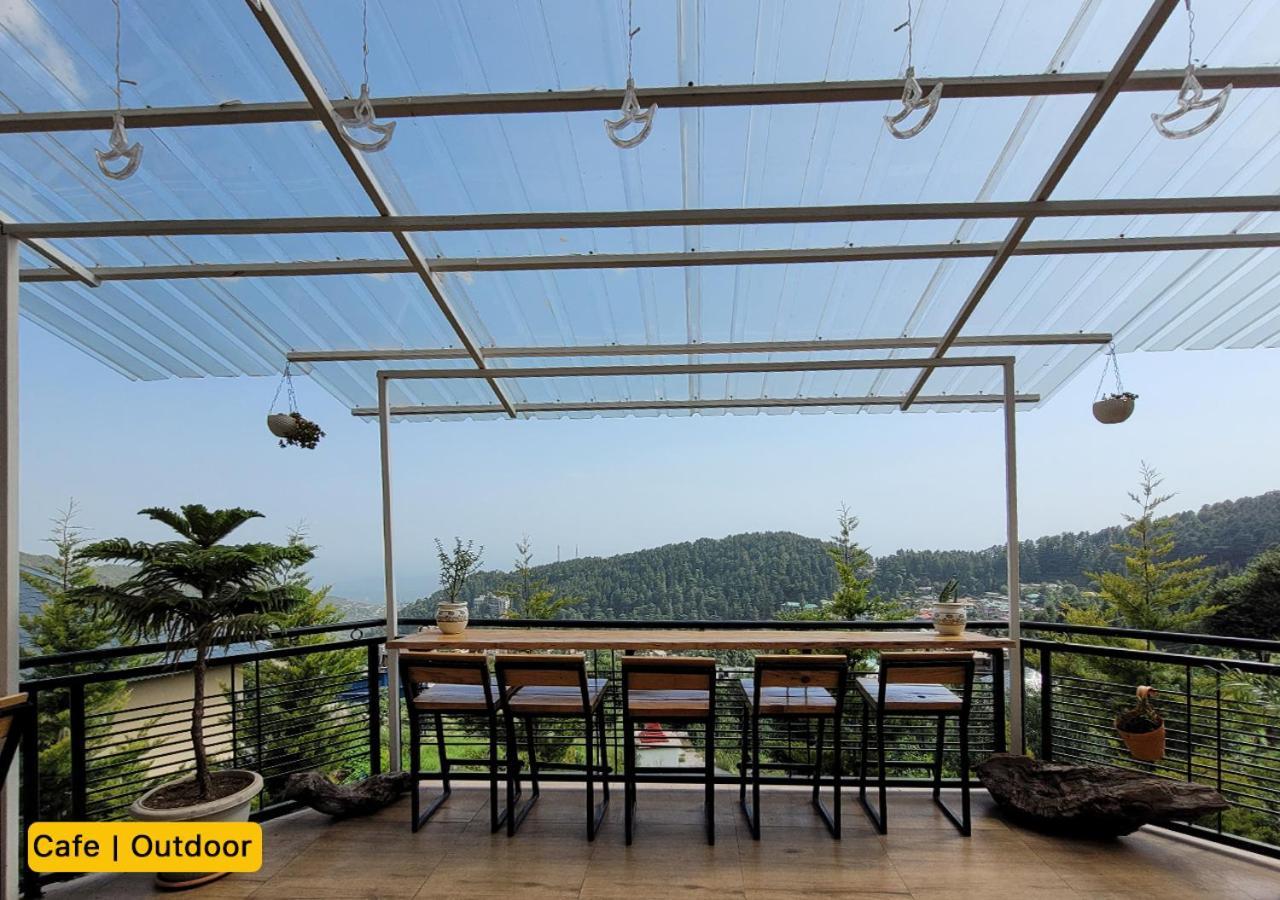 Young Monk Hostel & Cafe Dharamkot МакЛеод Ганж Екстериор снимка
